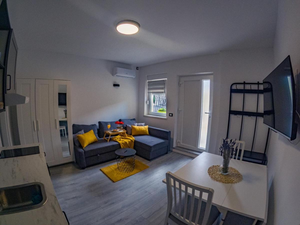 Deluxe Apartment And Studio "Nona Fa" Риека Экстерьер фото