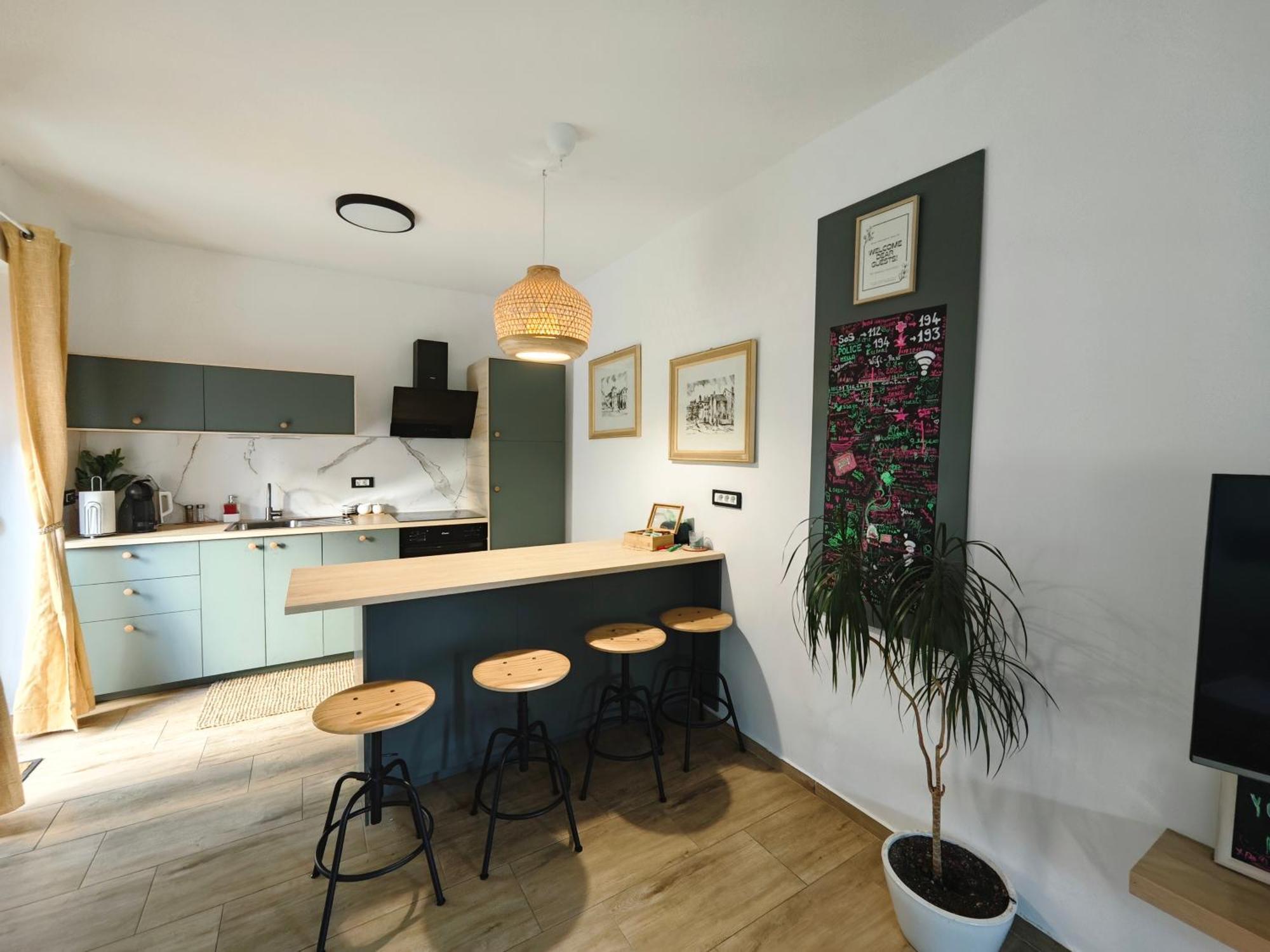 Deluxe Apartment And Studio "Nona Fa" Риека Экстерьер фото